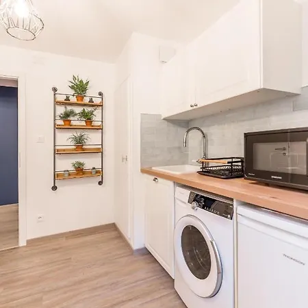 Relax And Go - Train Station * Στρασβούργο