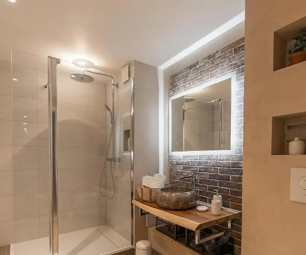 Relax And Go - Train Station Strasbourg