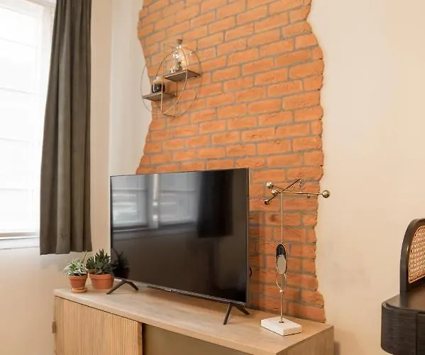 Relax And Go - Train Station Appartement