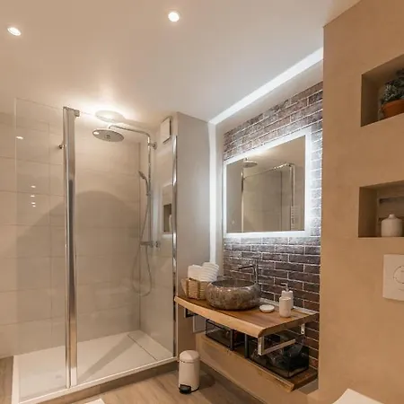 Relax And Go - Train Station Страсбург